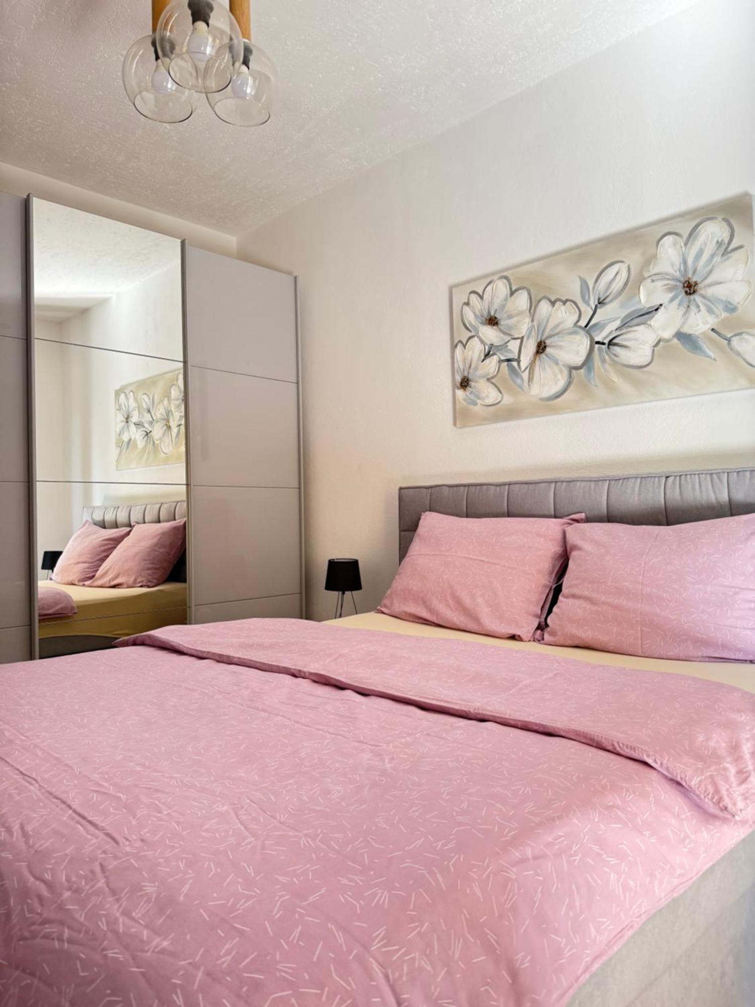 Ana Apartmán